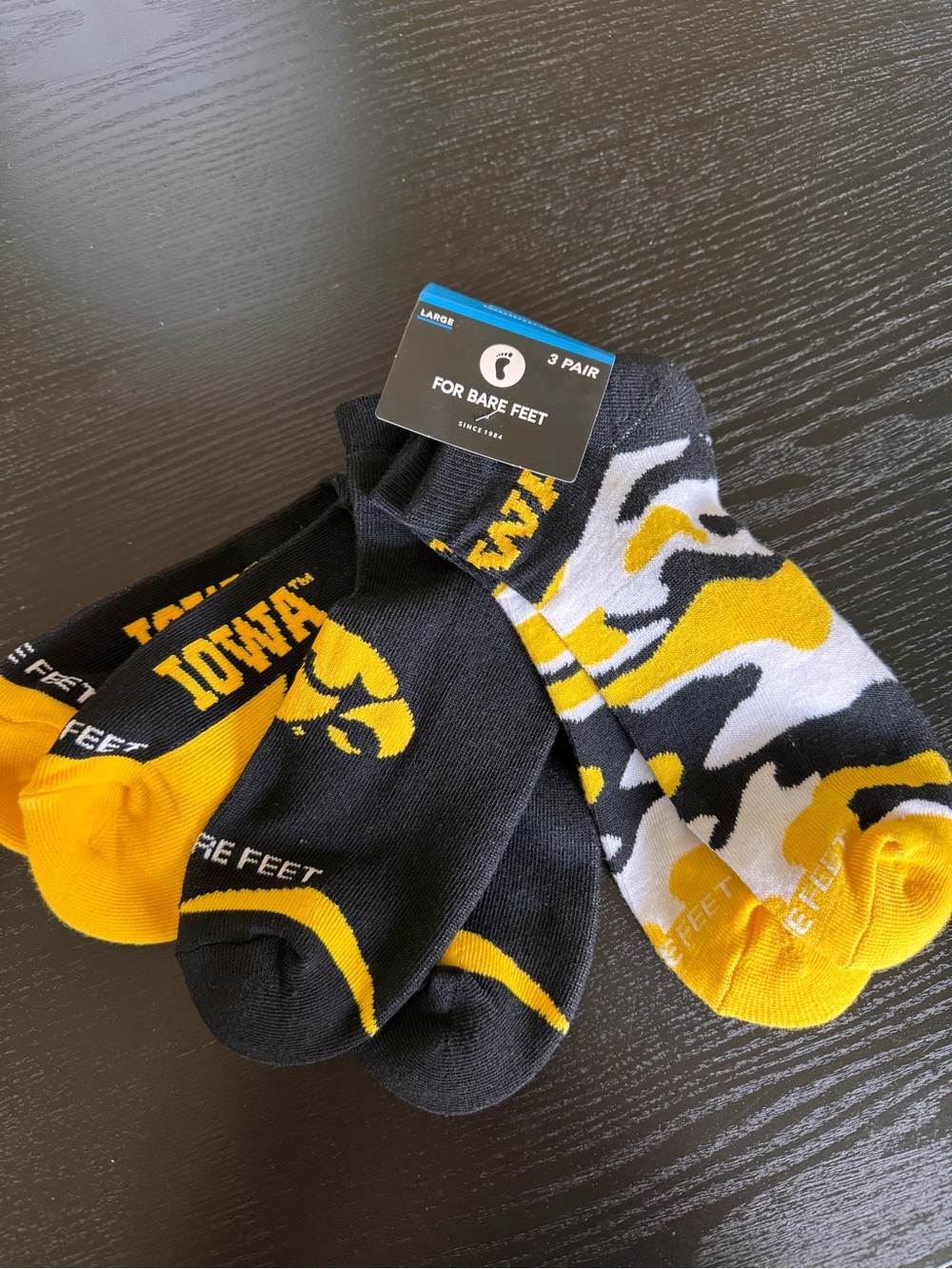 For Bare Feet Iowa Low-Cut Athletic Socks - Black, Gold & White (3-Pack)